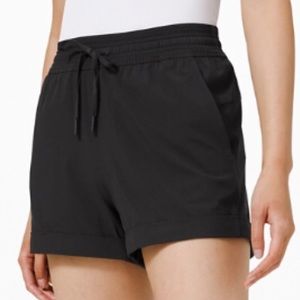 Lululemon Spring Break Away Short 3” Black